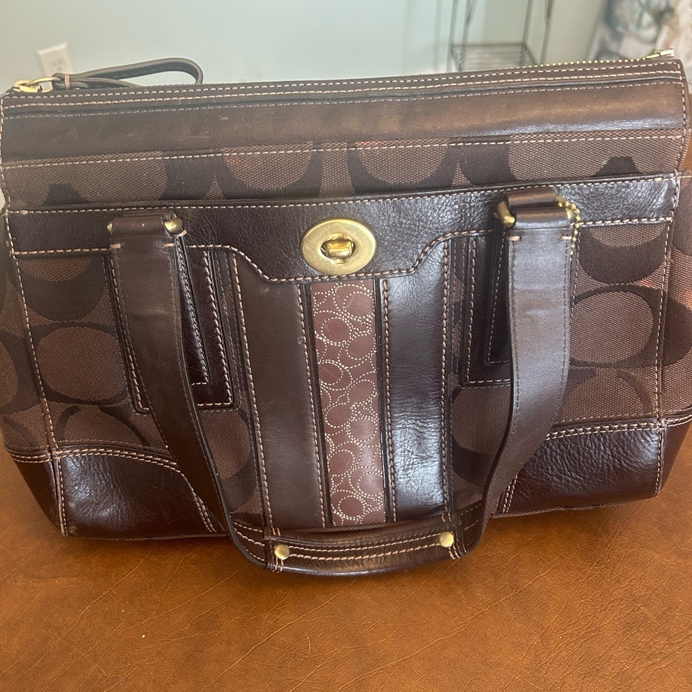 Coach Hampton Brown Signature Handbag - Picture 3 of 13
